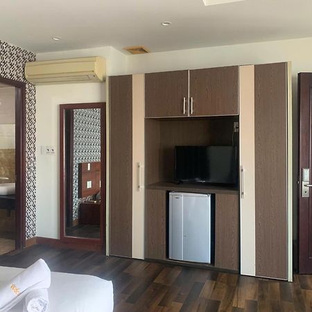 Quoc Cuong Hotel & Apartment Danang By Haviland Екстер'єр фото